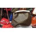 LOUIS VUITTON(VL) Monogram Canvas Artsy MM Shoulder Handbag
